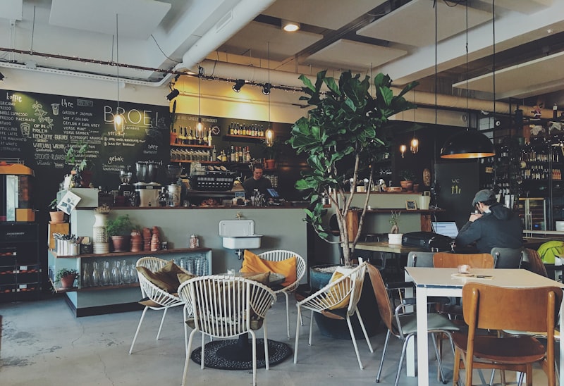 Cafe einrichten
